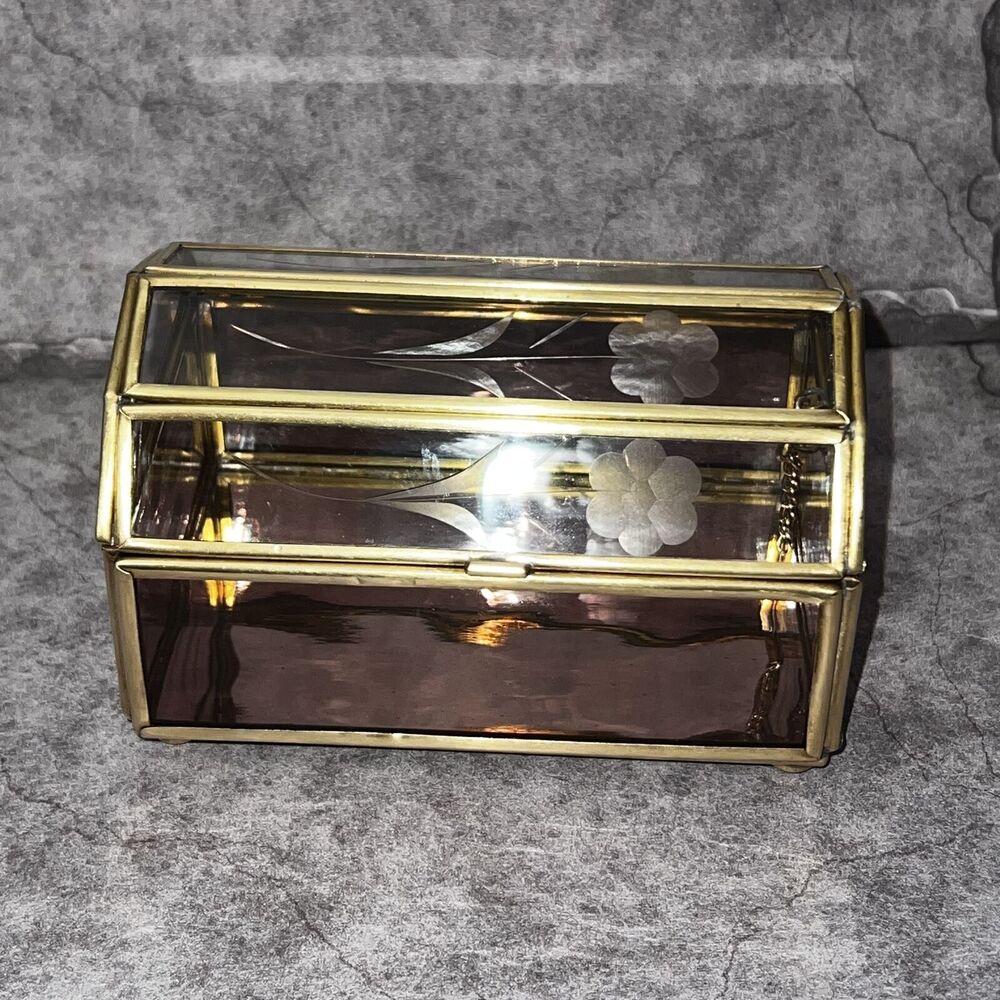 VTG Via Vermont LTD Gorgeous Floral Etched Tinted Glass & Brass Trinket Box 5x3